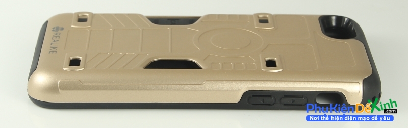 Ốp Lưng iPhone 8 Chống Sốc cao cấp phía bên trong là 1 khung nhựa mềm TPU giúp bạn bảo vệ toàn diện mọi góc cạnh của máy rất tốt, bên ngoài kết hợp thêm nắp nhôm kim loại cao cấp rất sang trọng
